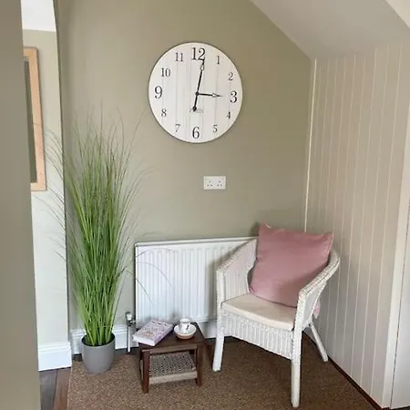 Charming House On Taylors Hill With Free Parking Galway