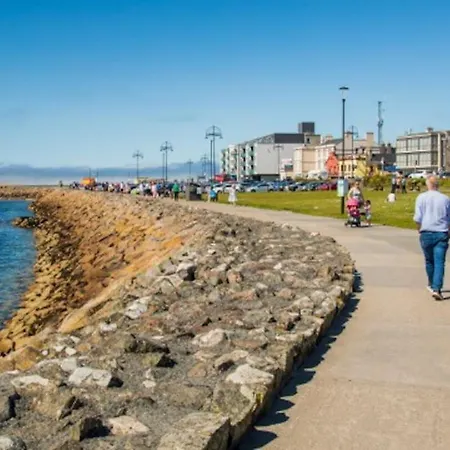 Charming House On Taylors Hill With Free Parking Villa Galway