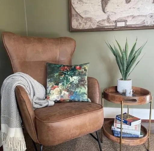 Charming House On Taylors Hill With Free Parking *